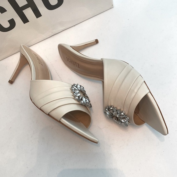 SCHUTZ • “Meisho” in Pearl Color Heel Mules - Picture 13 of 15
